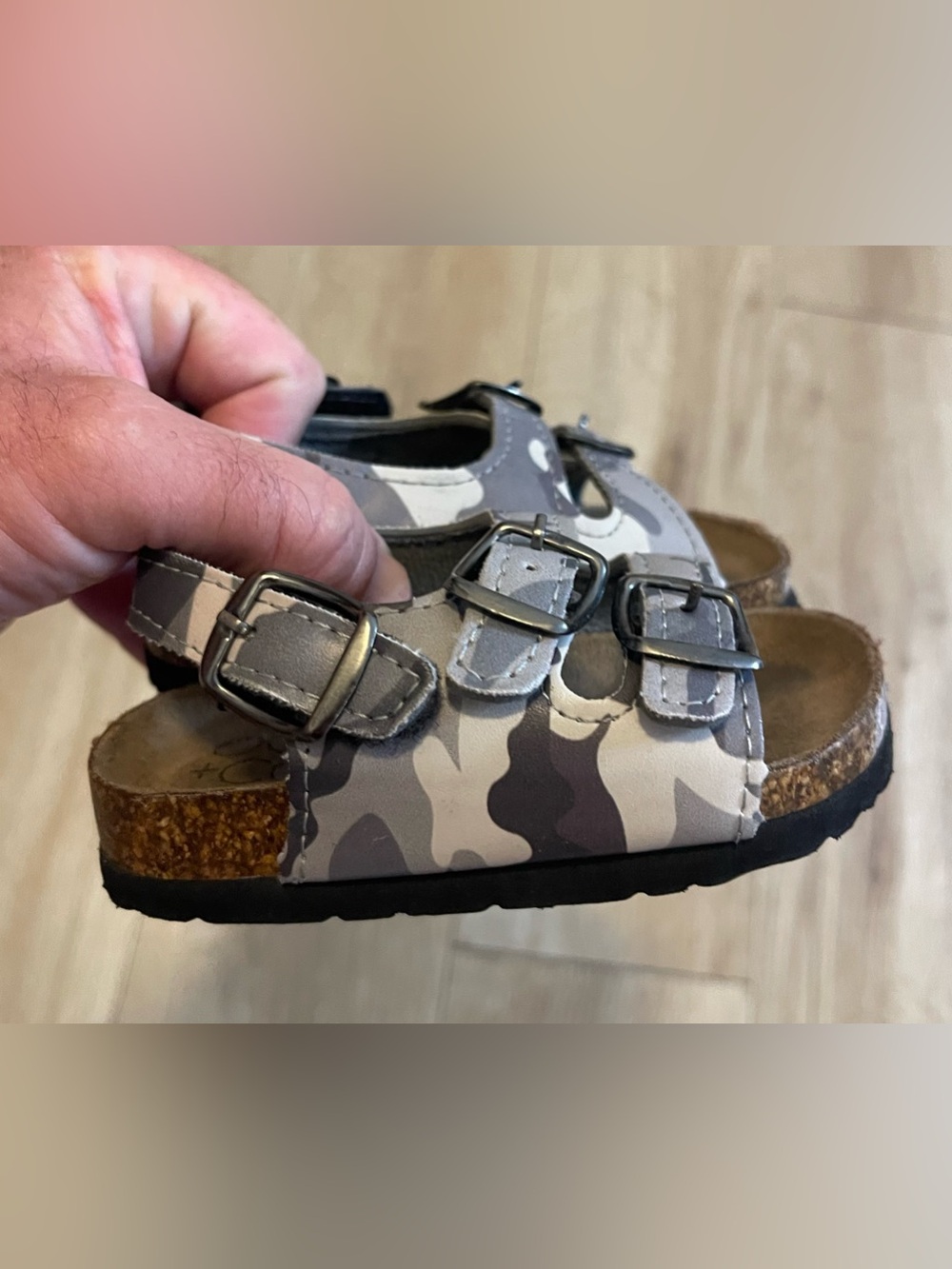 Ocean and Coast Camo Boys Sandals Size 4